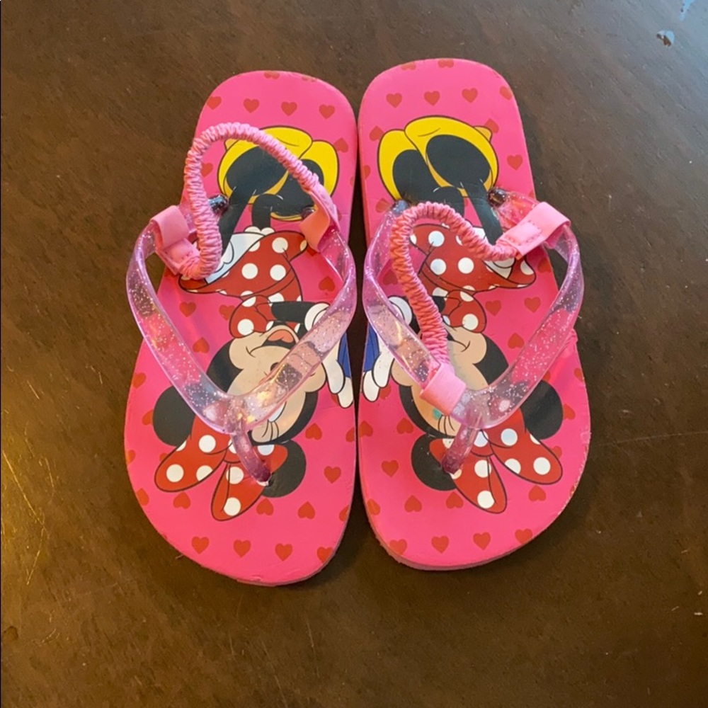 Like new Minnie flip-flops